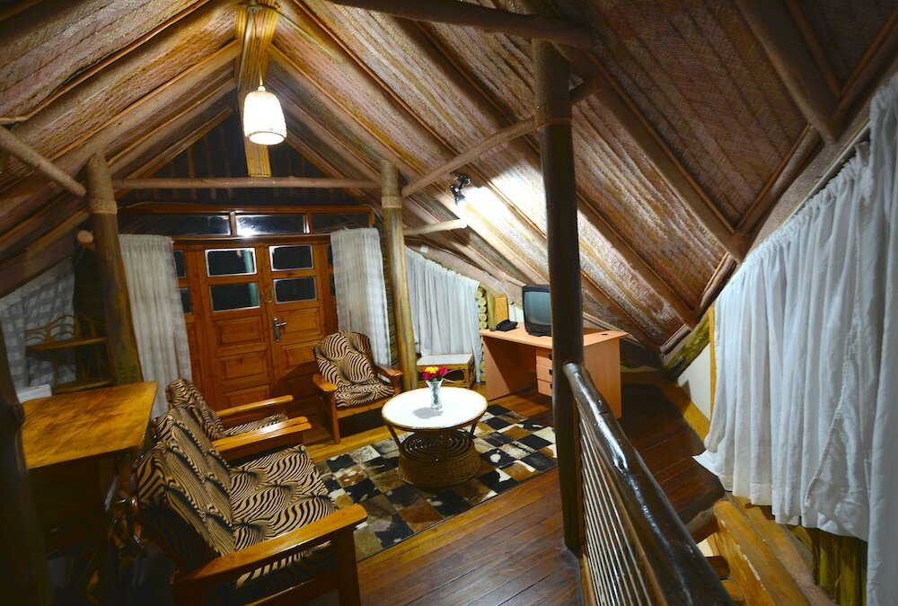 Фото Forest Cottages