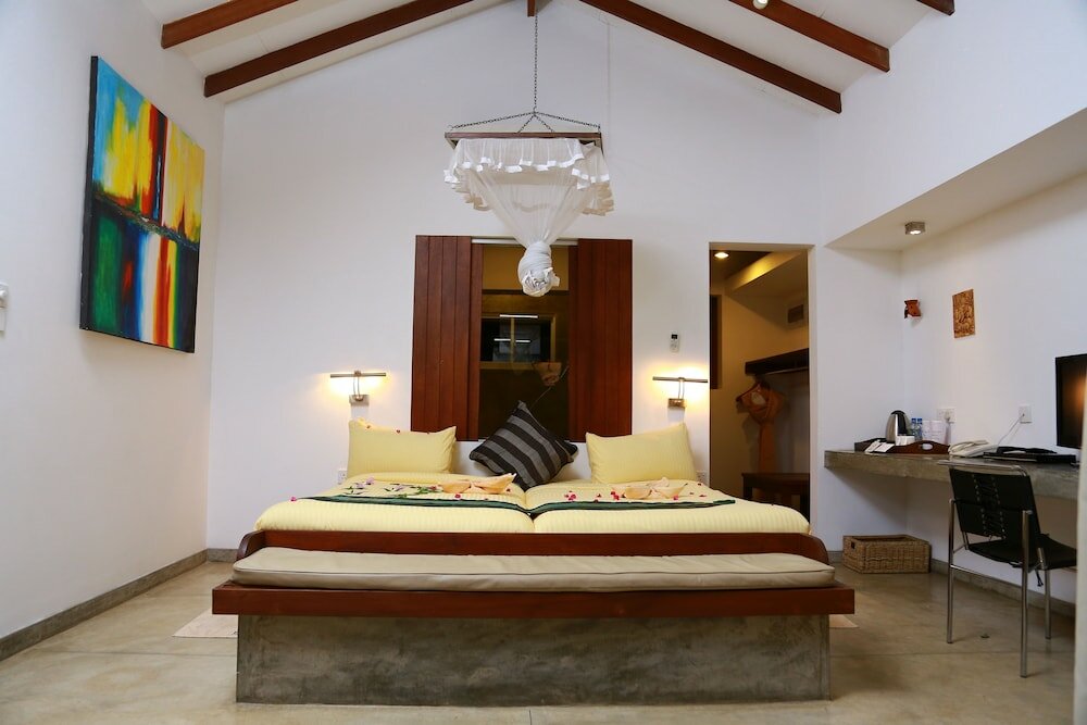 Фото Lake Lodge Boutique Hotel Kandalama