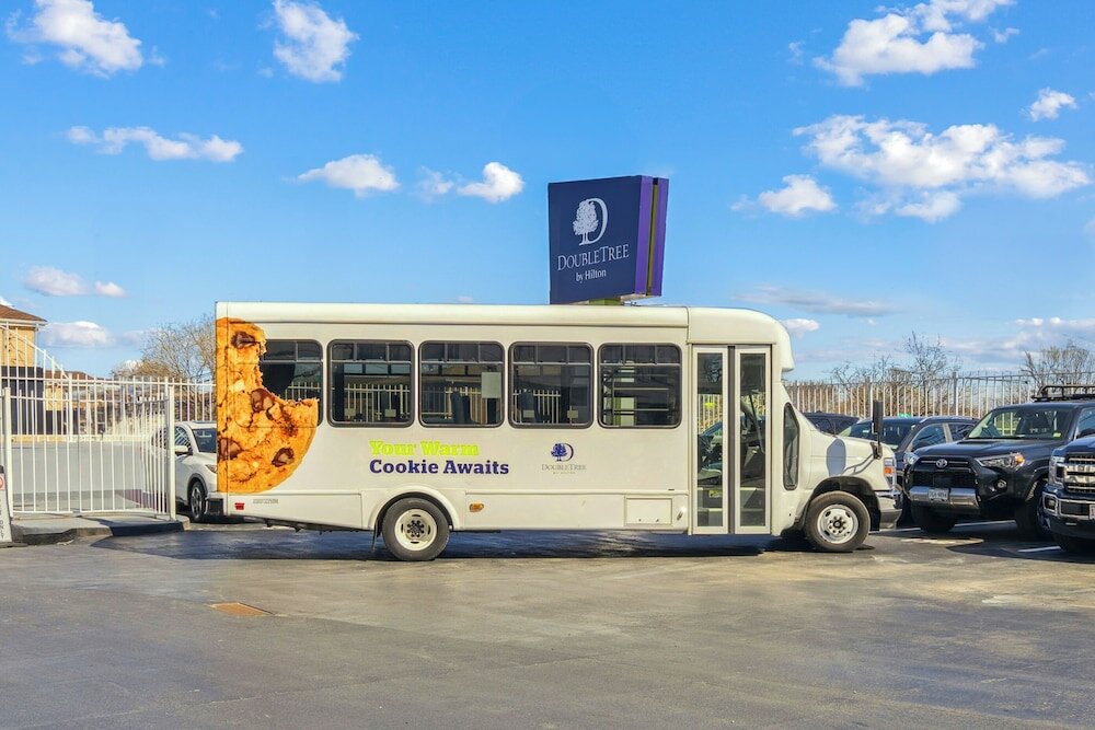 Фото Отель Doubletree by Hilton New York Jfk Airport