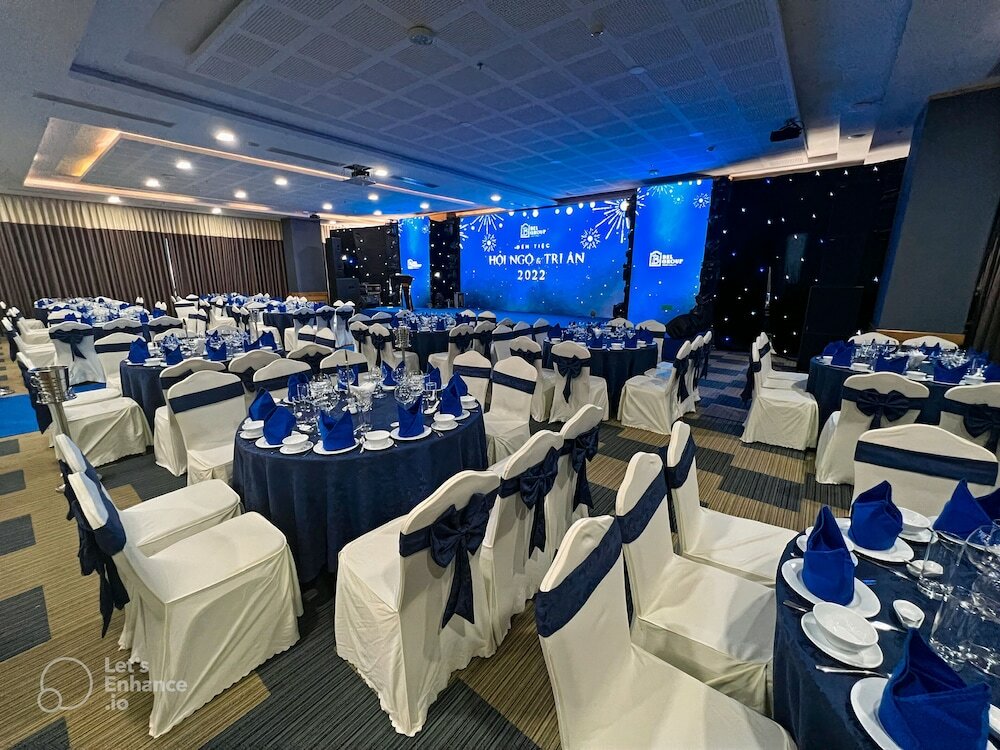 Фото Serene Beach Hotel Danang