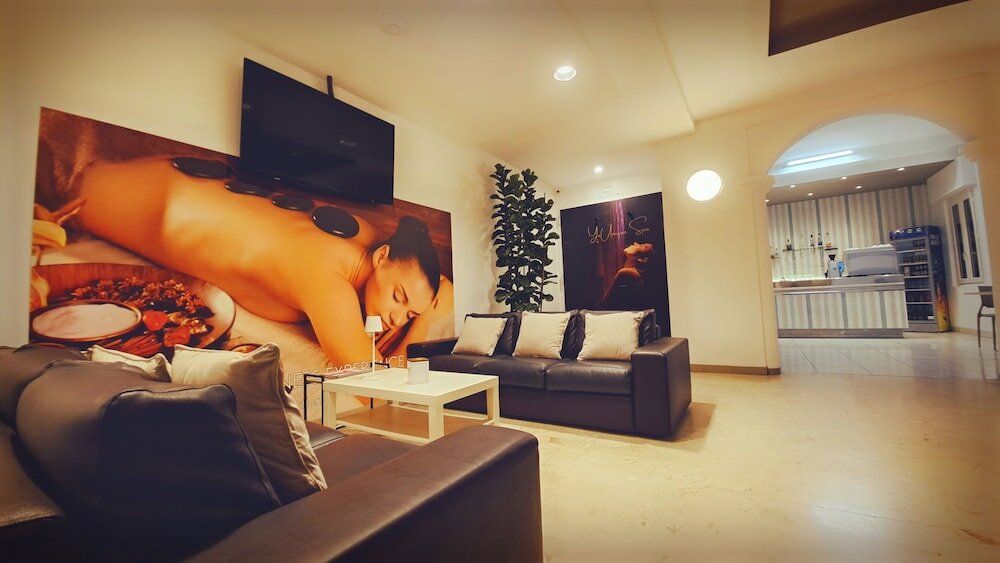 Фото Hotel Butterfly