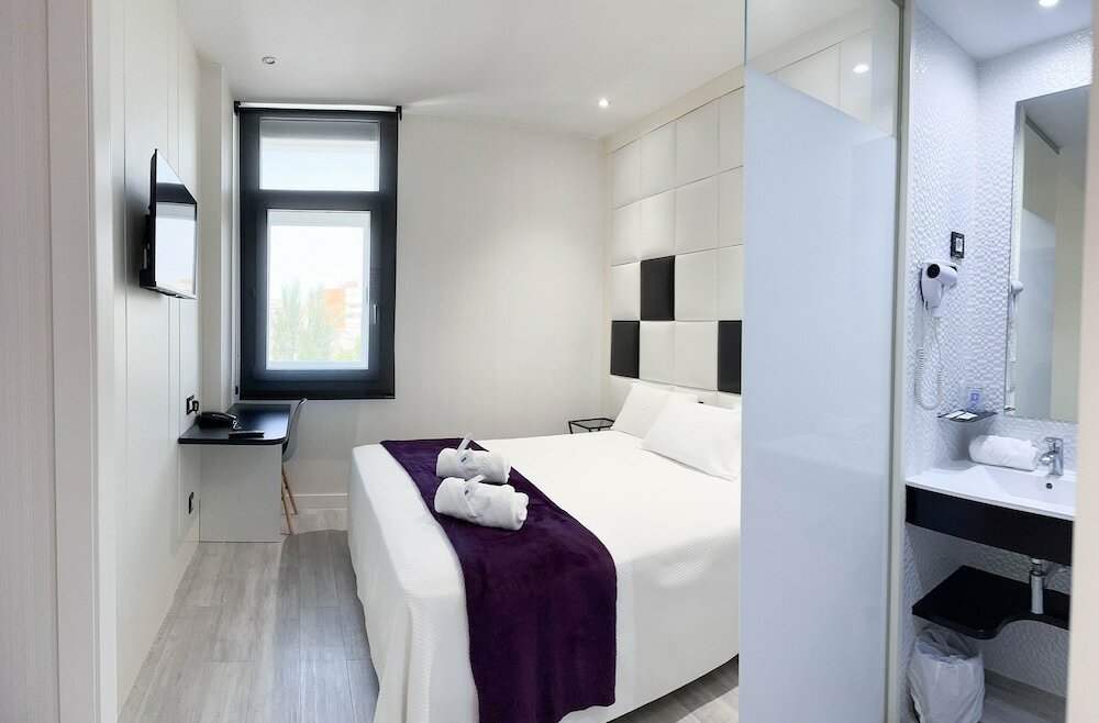 Фото Urban Hotels N Avenida de Espana