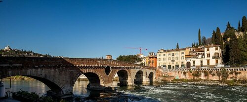 Внешний вид отеля Relais A Ponte Pietra в Вероне, фото 1