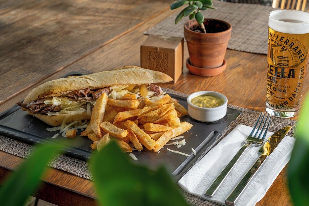 Фото Olive Green Hotel