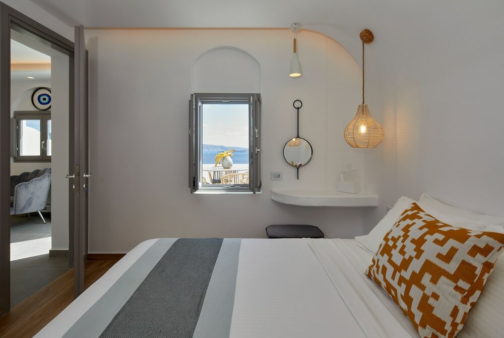 Фото Allure Breeze Suites