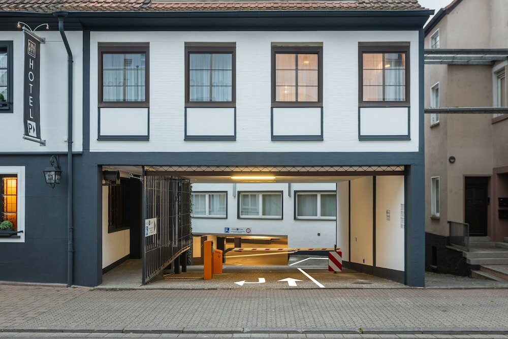 Фото Smarty Hotel Euler Homburg