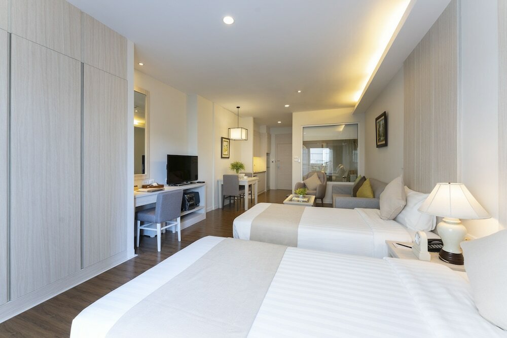 Фото Cape Racha Hotel