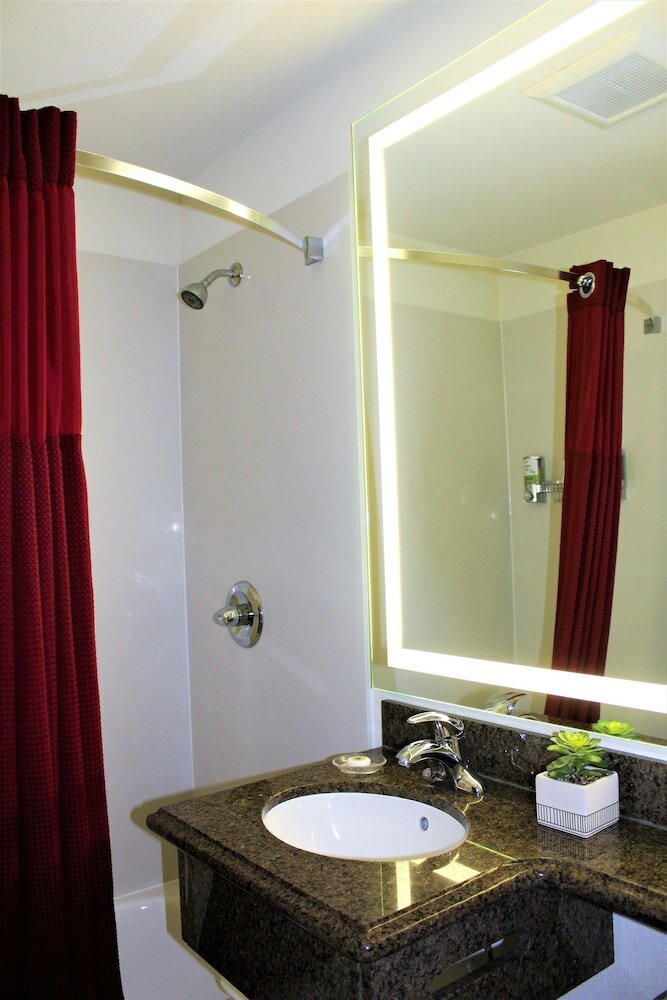 Фото Rodeway Inn