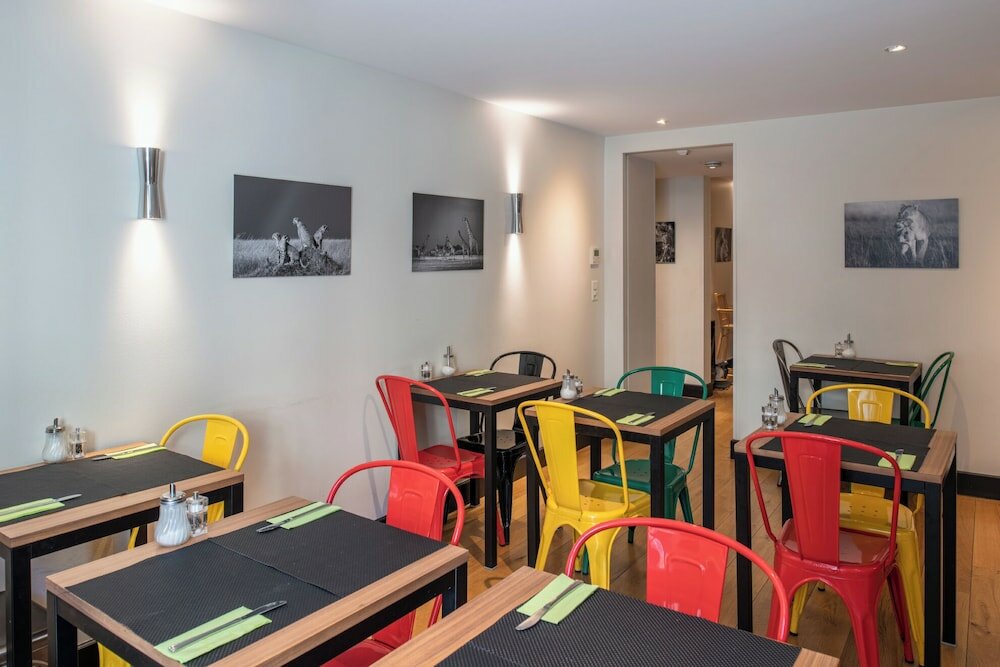 Фото The Pax Hotel