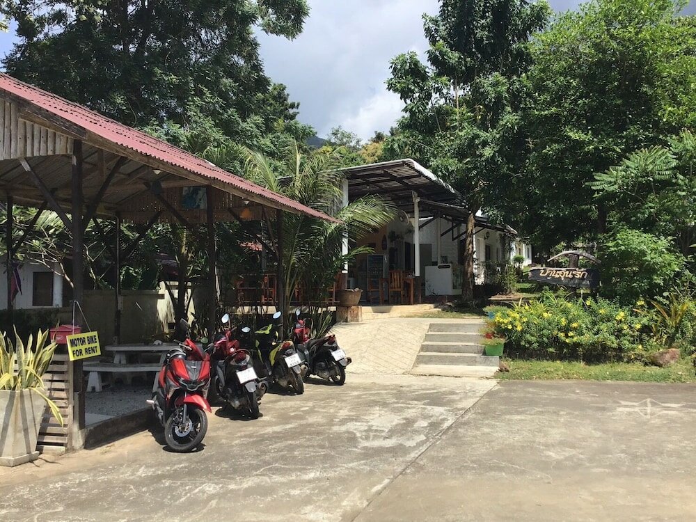 Фото Baan Aunrak Koh Chang