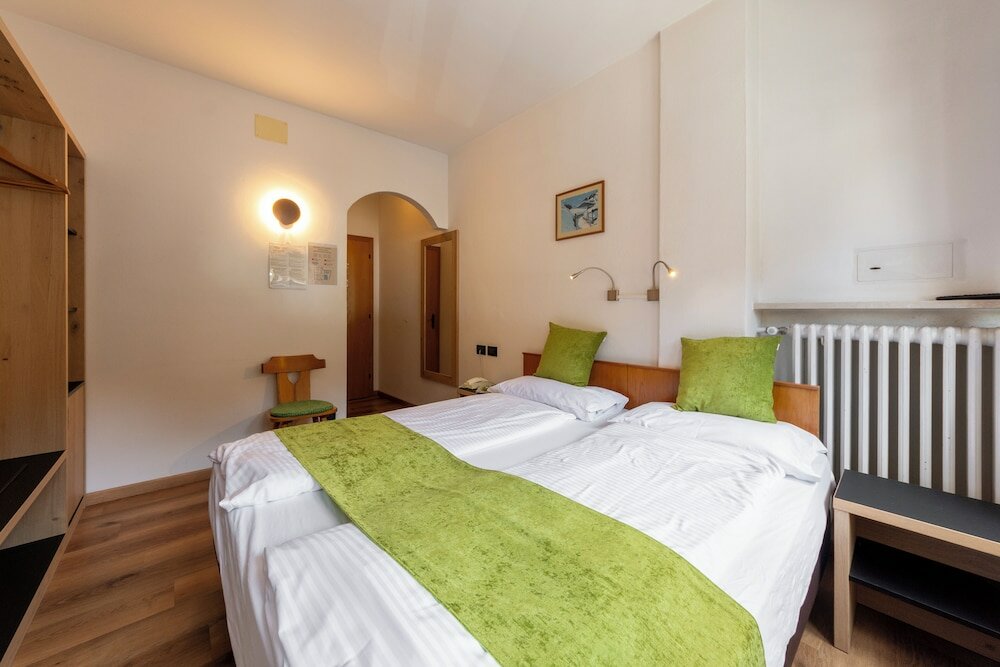 Фото Hotel Oswald