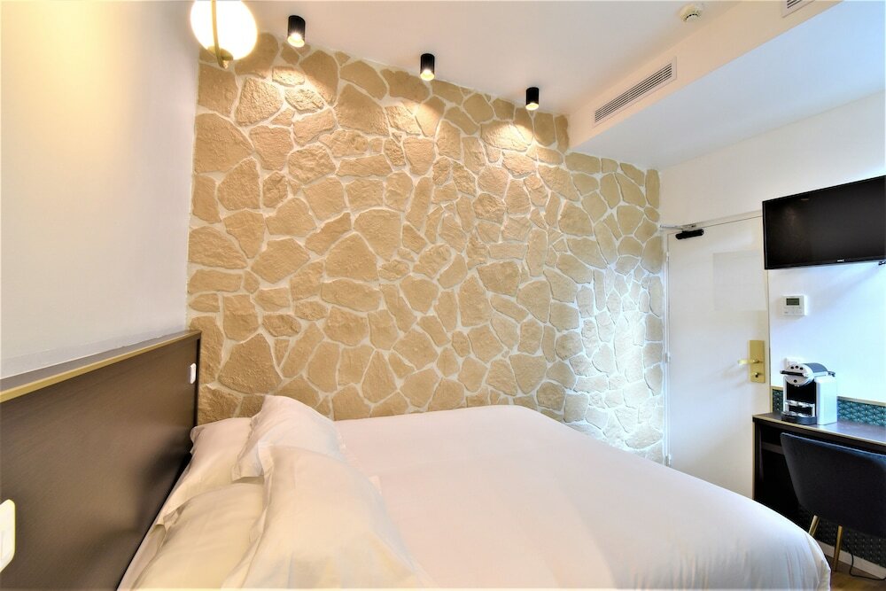 Фото Hôtel Bonne Nouvelle