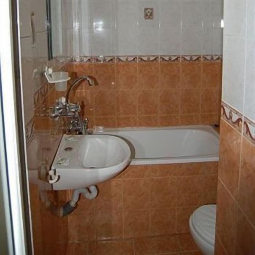 Фото Pop Bogomil