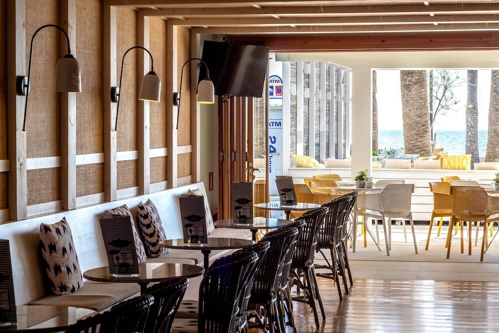 Фото Hotel Cabot Romantic - Adults Only