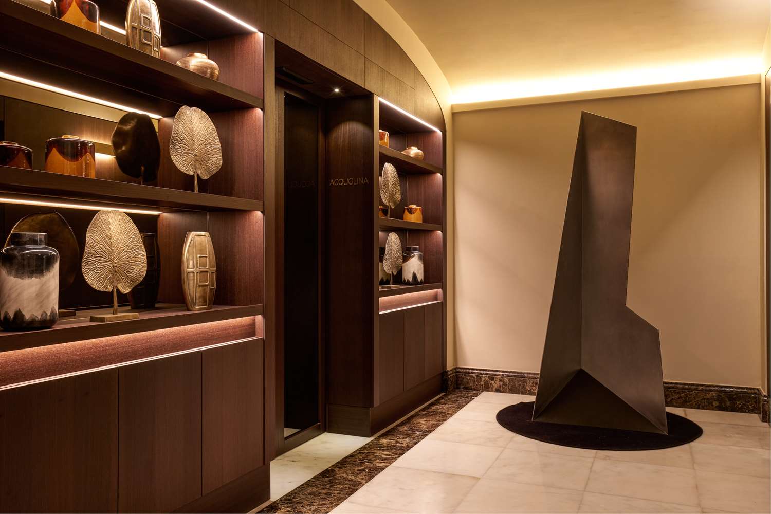 Фото The First Roma Arte