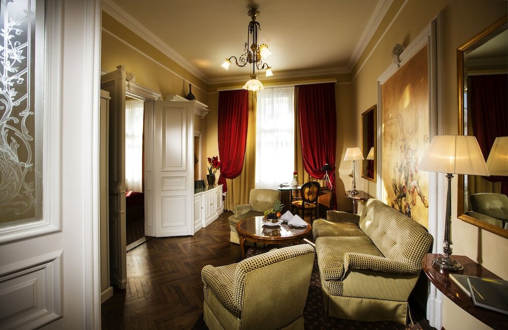 Фото Bristol Hotel Salzburg