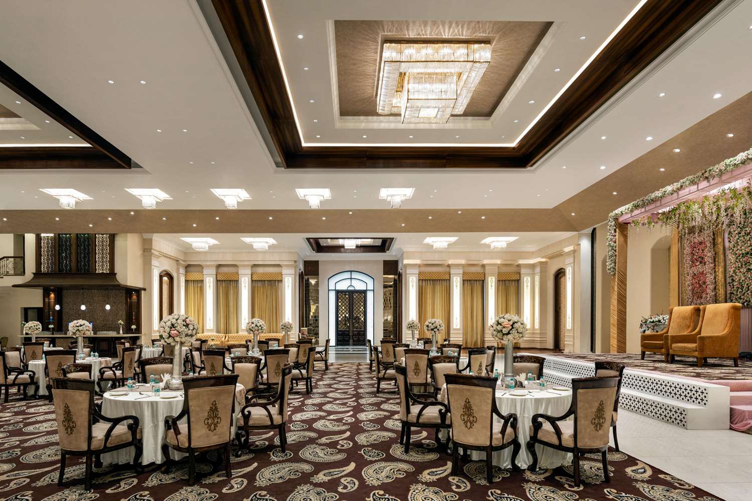 Фото Ramada by Wyndham Kapurthala