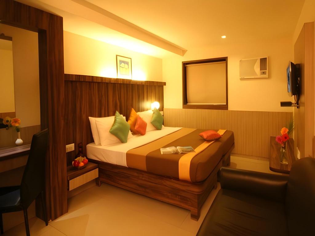 Фото Hotel Ratna Palace Residency