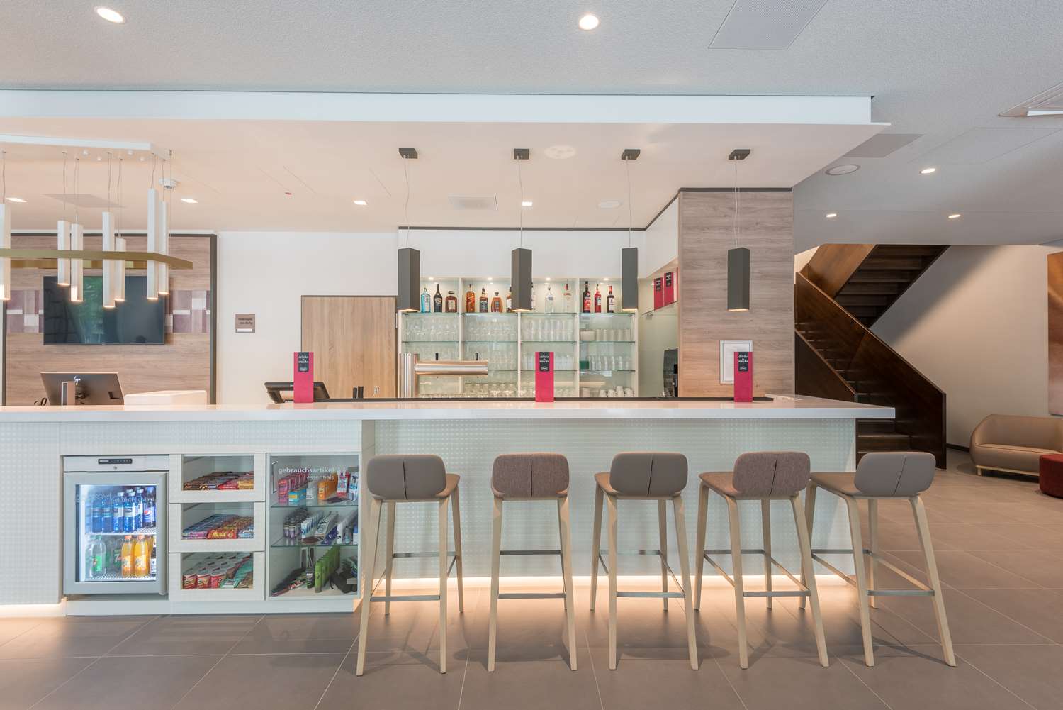 Фото Hampton by Hilton Frankfurt City Centre East