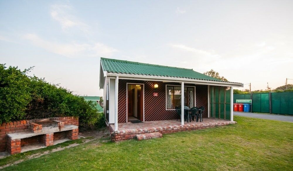 Фото Pine Lodge Resort