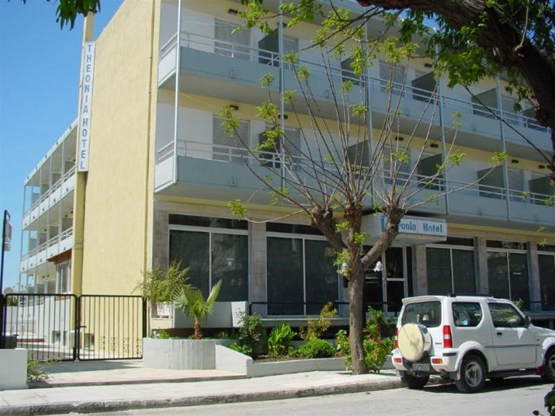 Фото Theonia Hotel