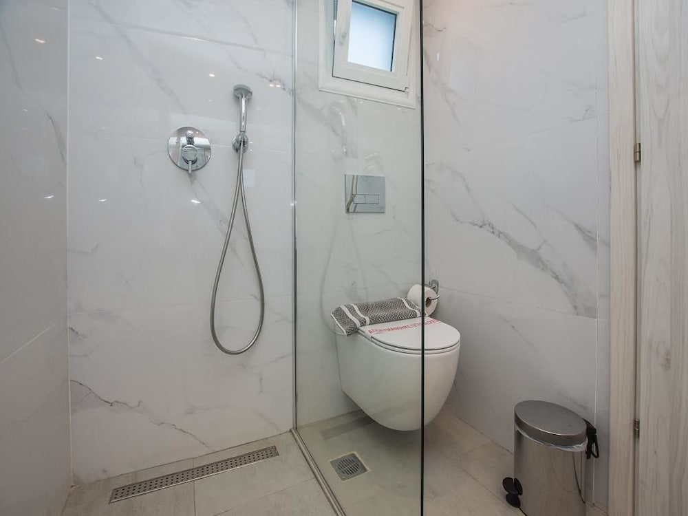 Фото Golden Coast Resort