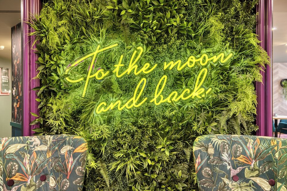 Фото Premier Inn London St. Pancras