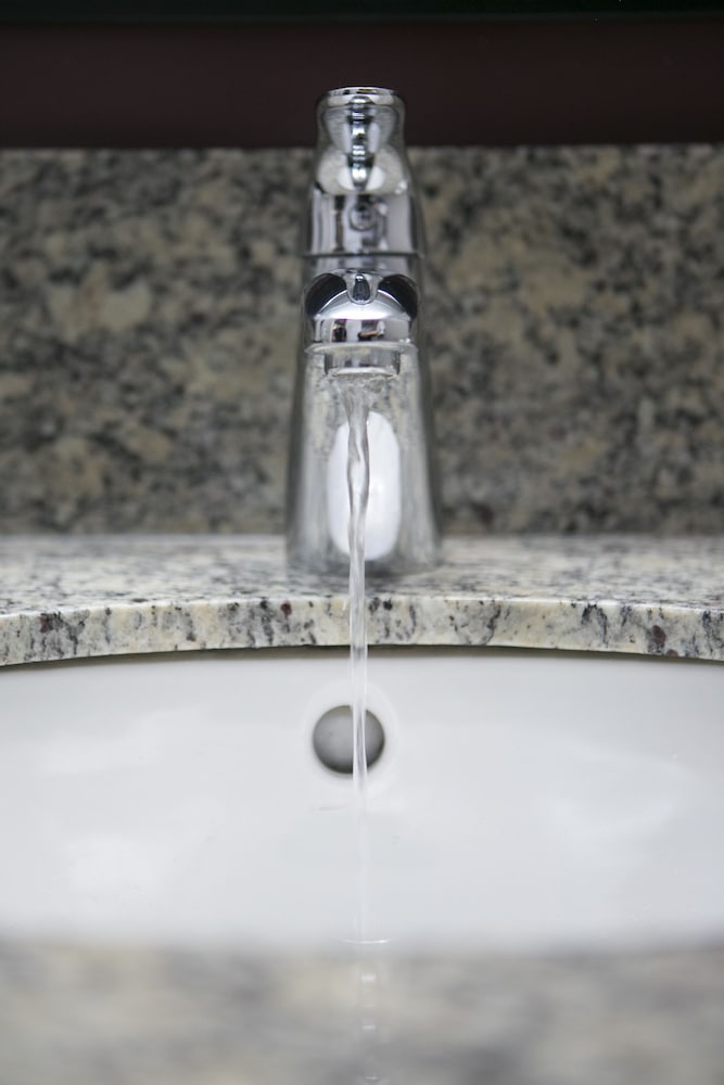 Фото Coliseum Inn