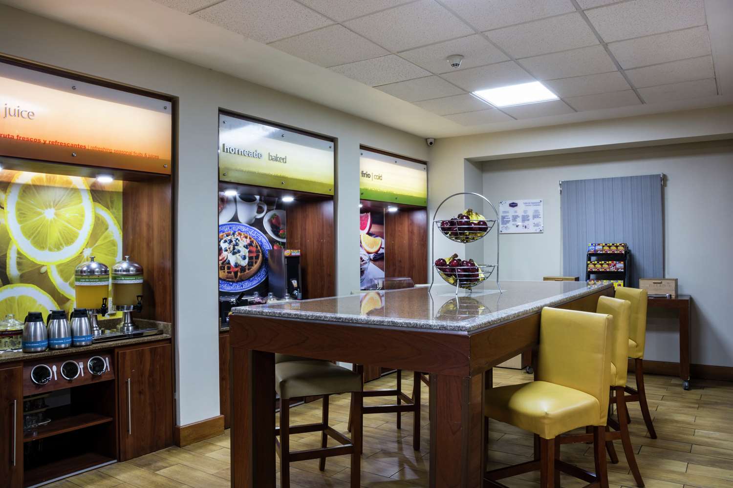 Фото Hampton Inn by Hilton San Juan del Rio