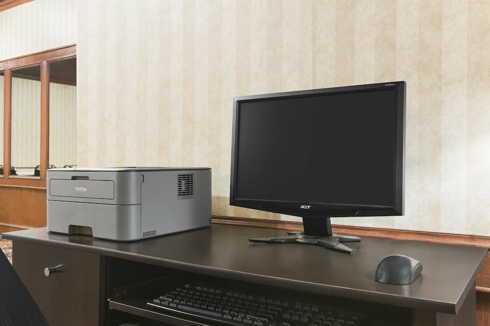 Фото Travelodge by Wyndham North Battleford