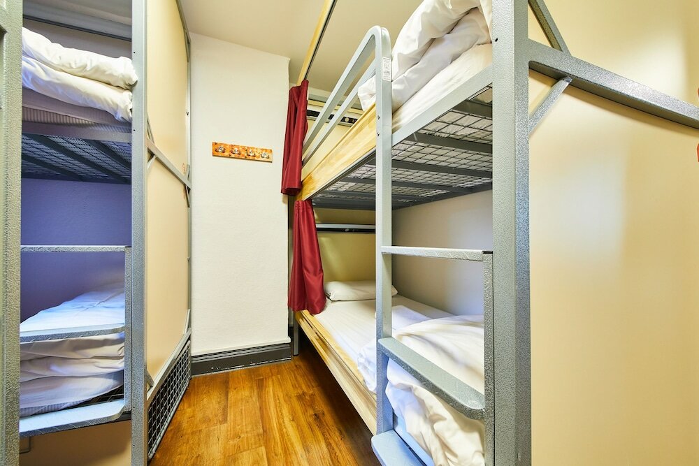 Фото Oasis Female-Only Hostel, London Bridge
