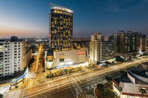 отель LOTTE City Hotel Jeju