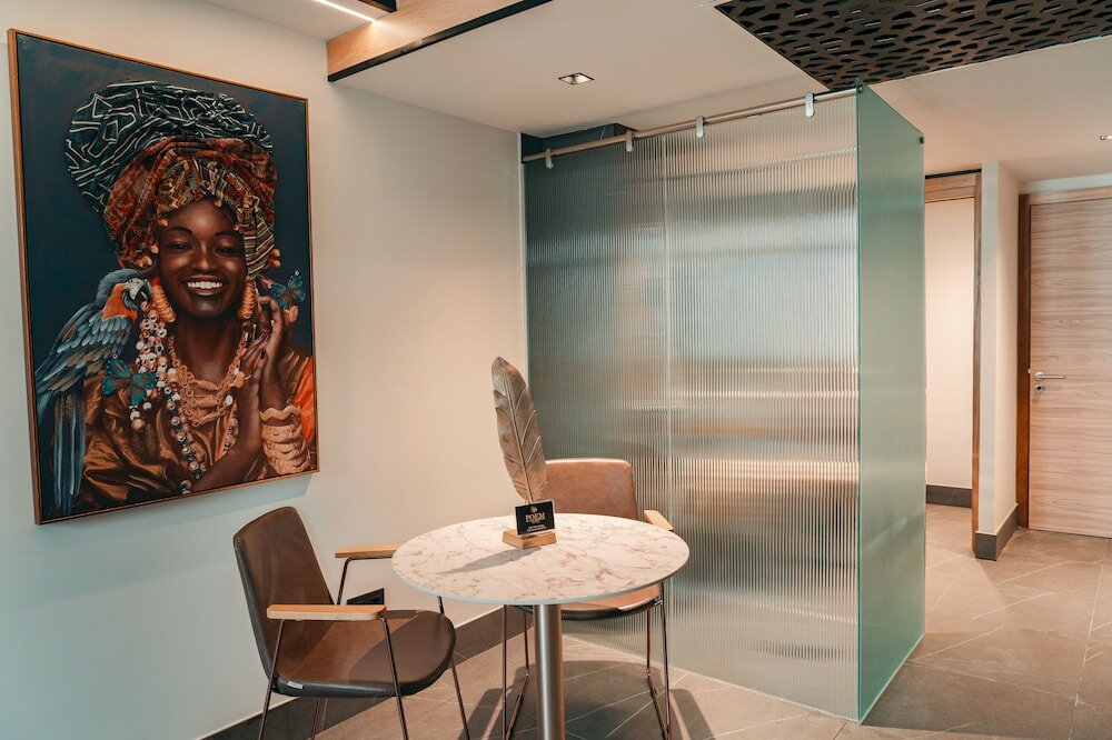 Фото Poem Suites