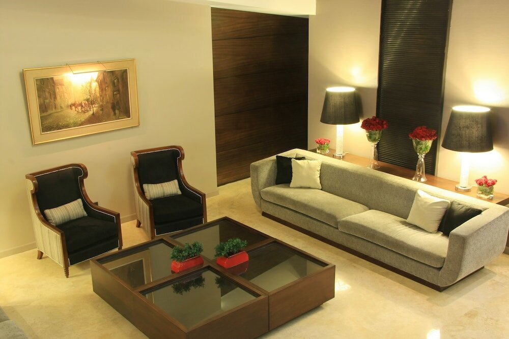 Фото Grand King Hotel