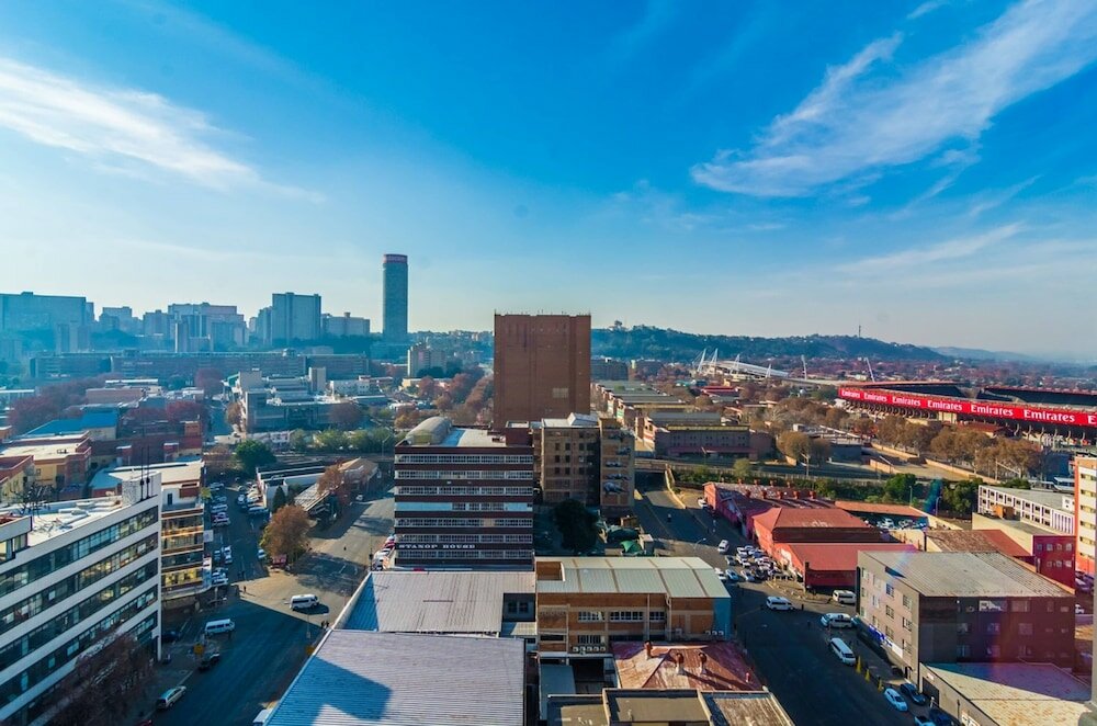 Фото Hallmark Hotel