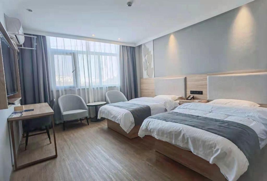 Фото отеля 2