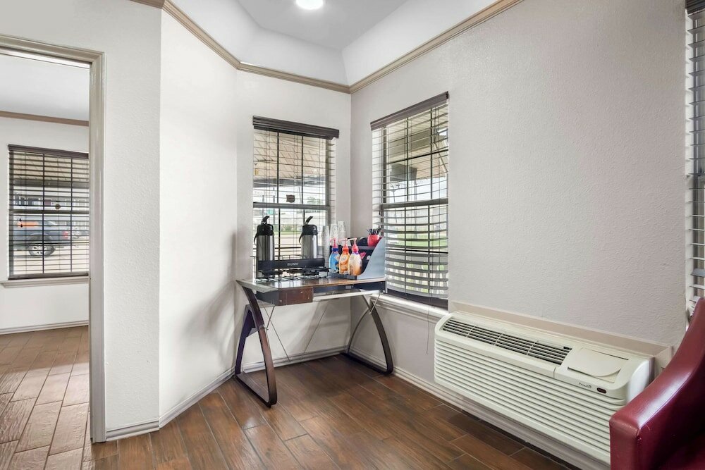 Фото Red Roof Inn Waco