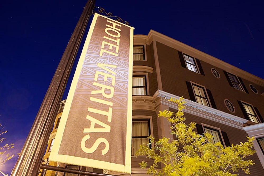 Фото Hotel Veritas