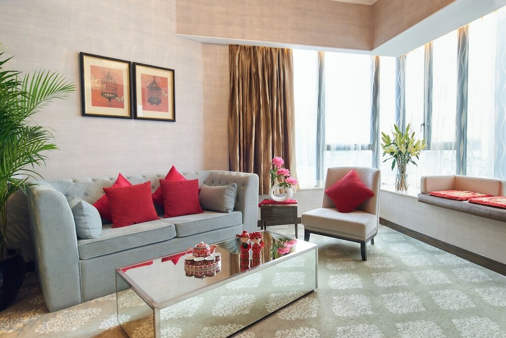 Фото 25733459370