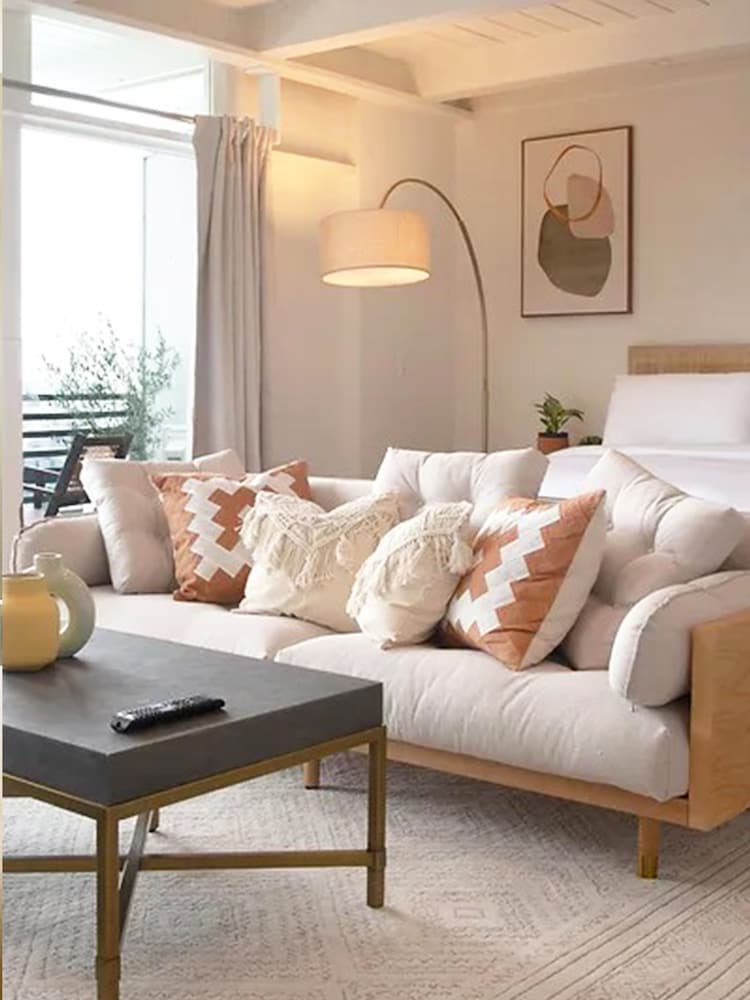 Фото Hollywood Hills Hotel