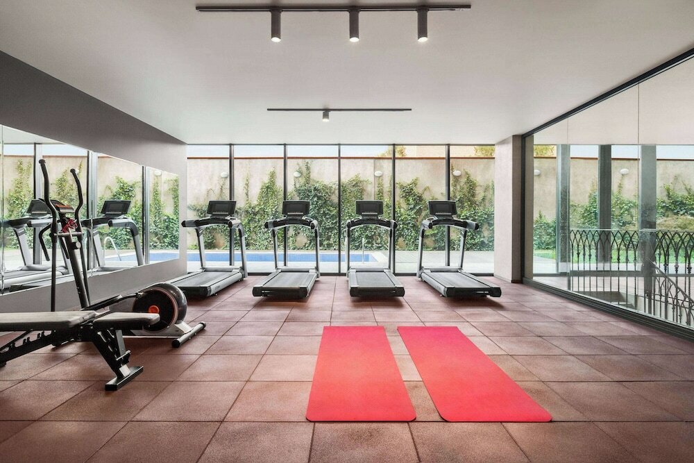 Фото Ramada by Wyndham Tbilisi Old City