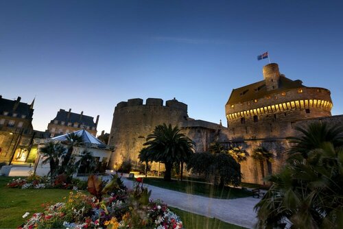 Внешний вид отеля Hotel des Marins в Сен-Мале, фото 4