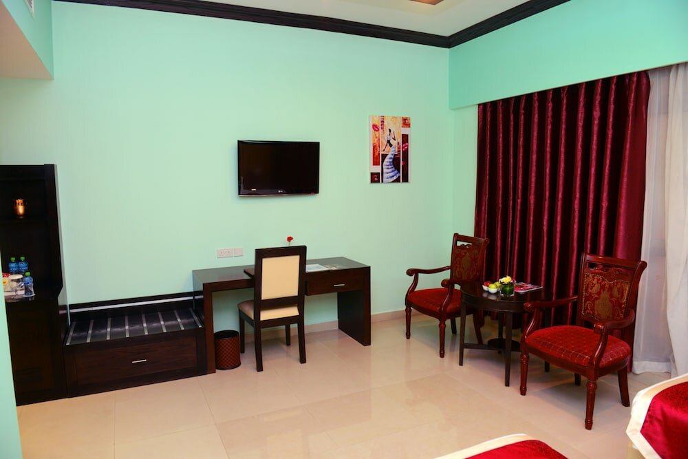 Фото Juffair Gate Hotel