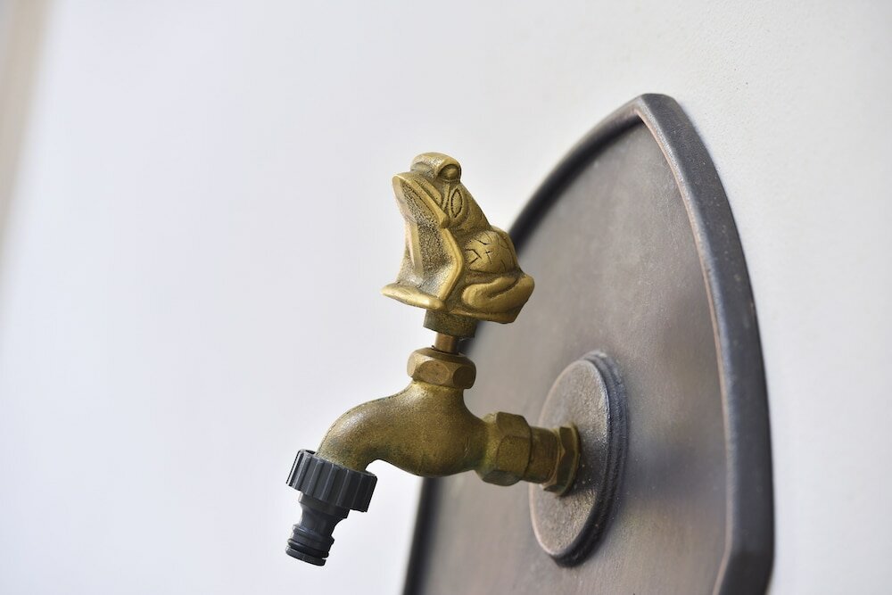 Фото Hotel At the White Lily