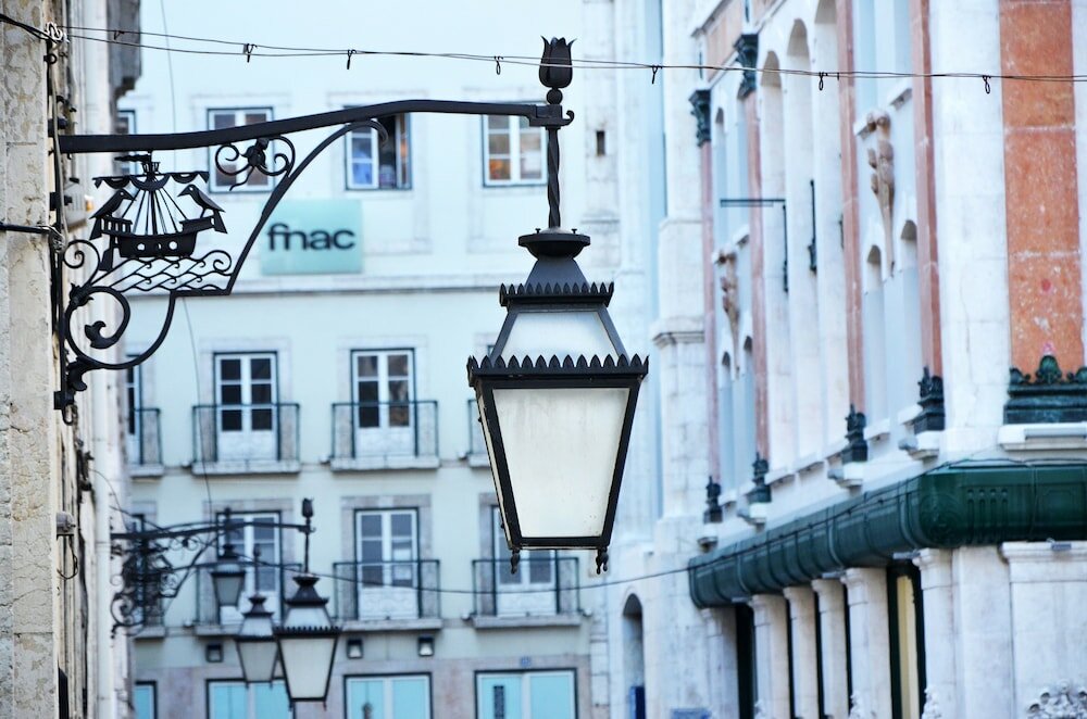 Фото Brown's Central Hotel