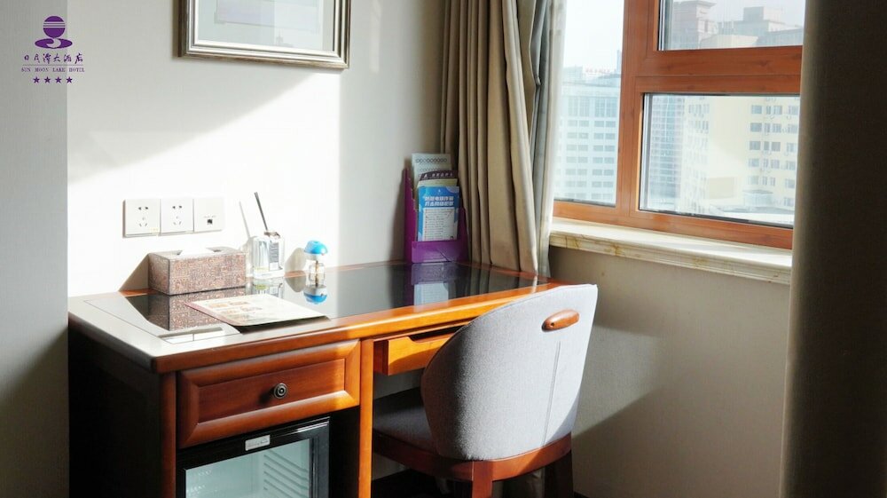 Фото Sun Moon Lake Hotel