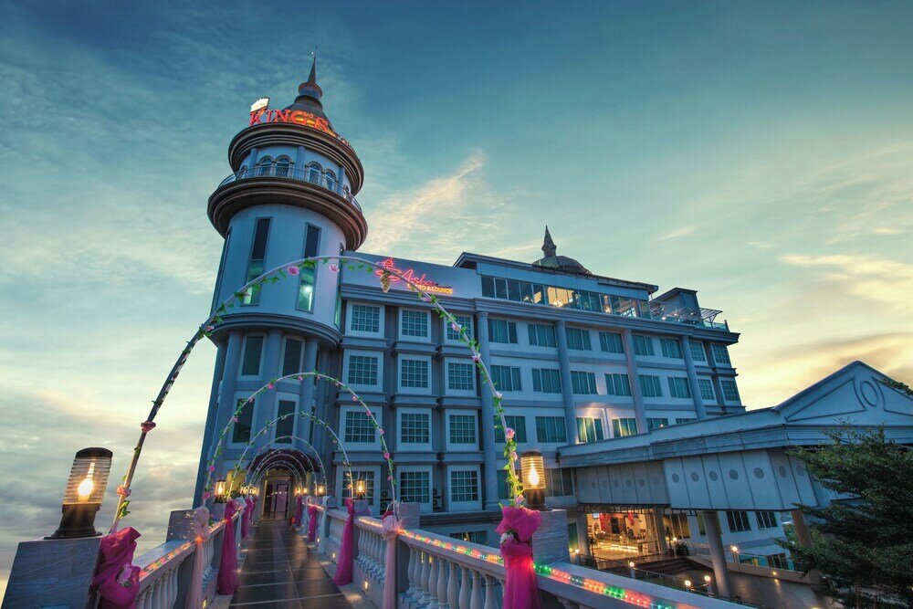 Фото King's Hotel Nagoya Batam