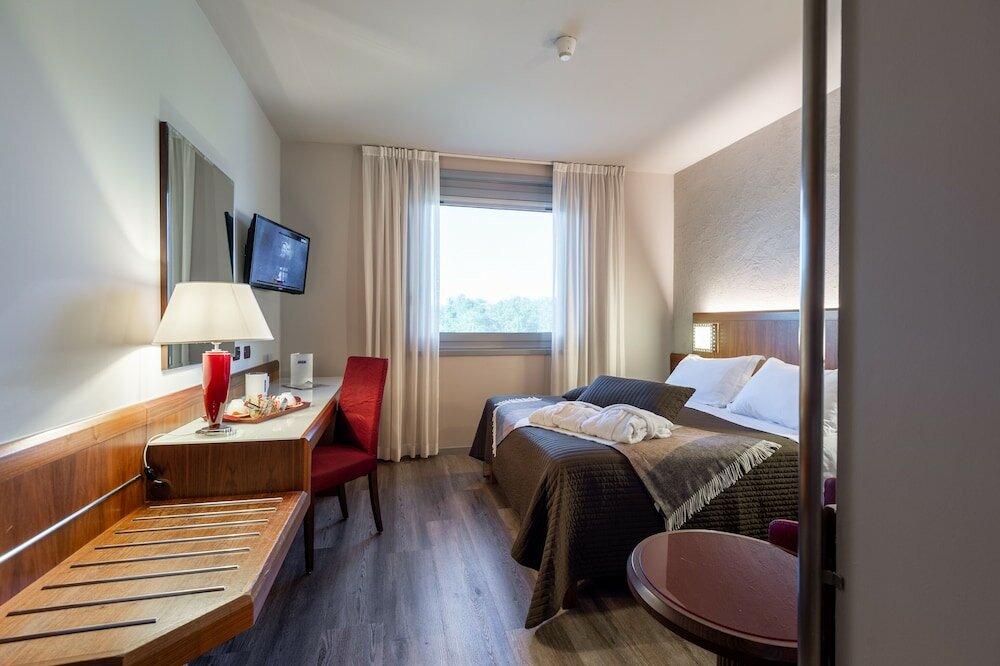 Фото First Hotel Malpensa
