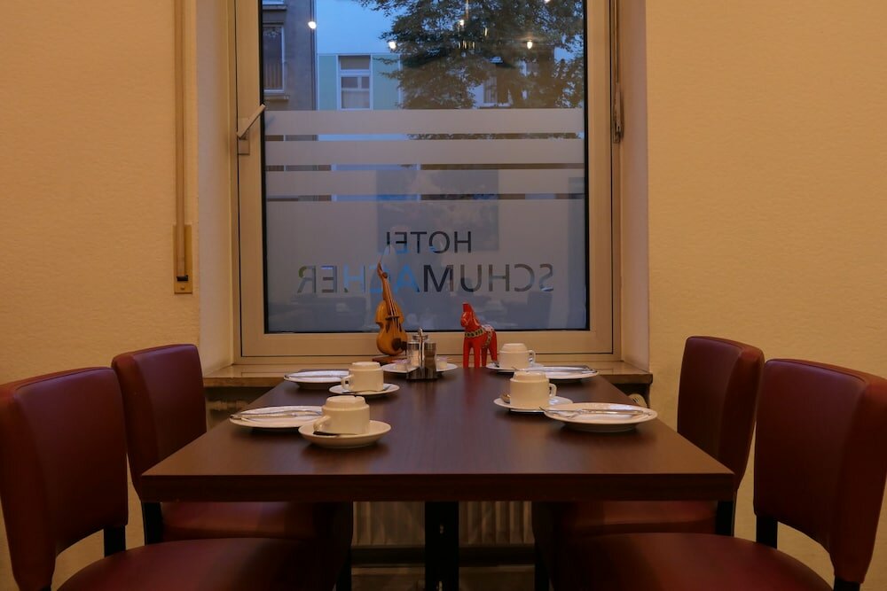 Фото Hotel Schumacher Düsseldorf