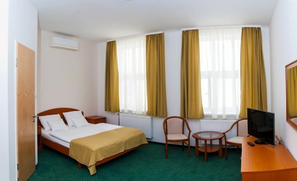 Фото Broadway City Panzió